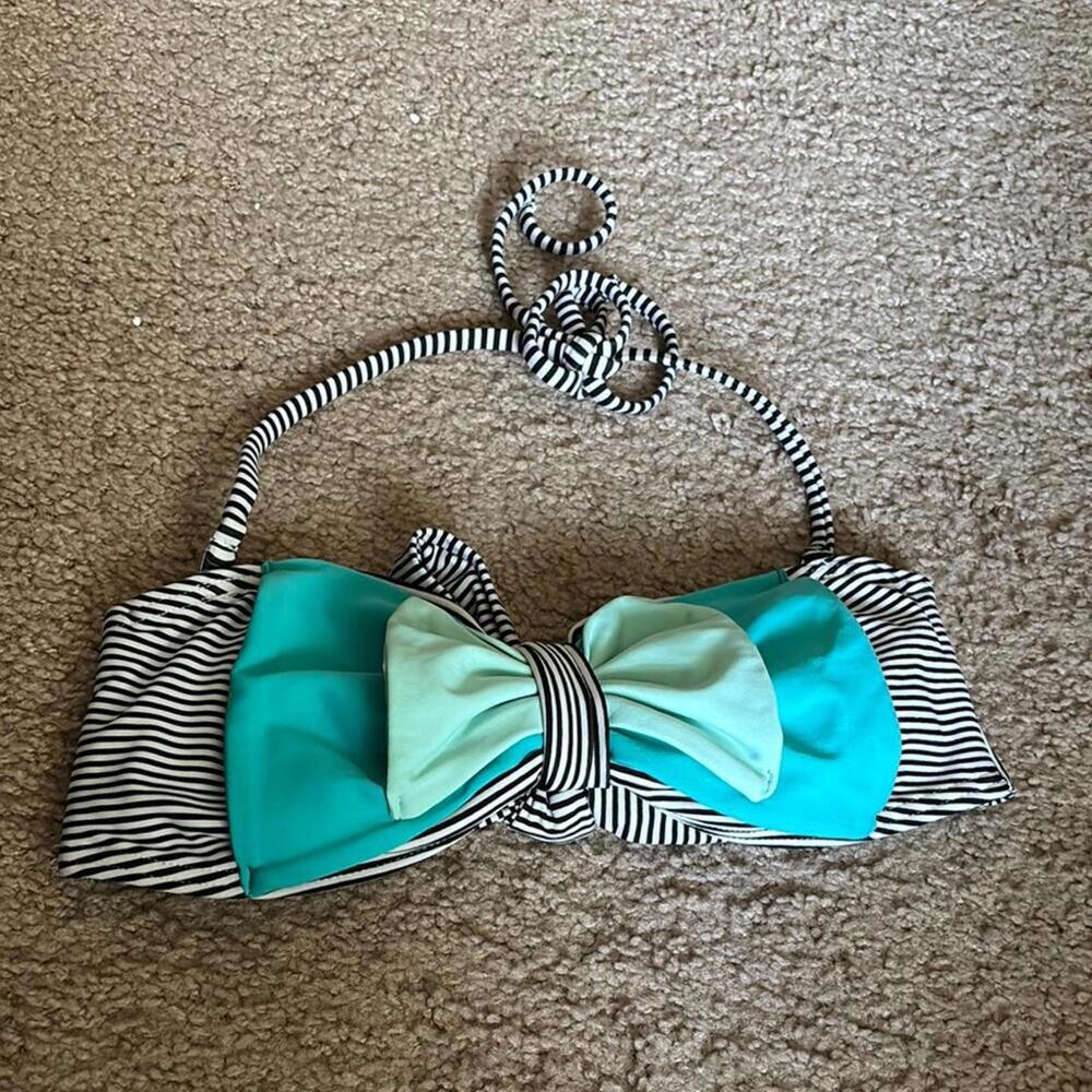 💕Black and white striped bandeau bikini top Blue bow removable strap swim beach